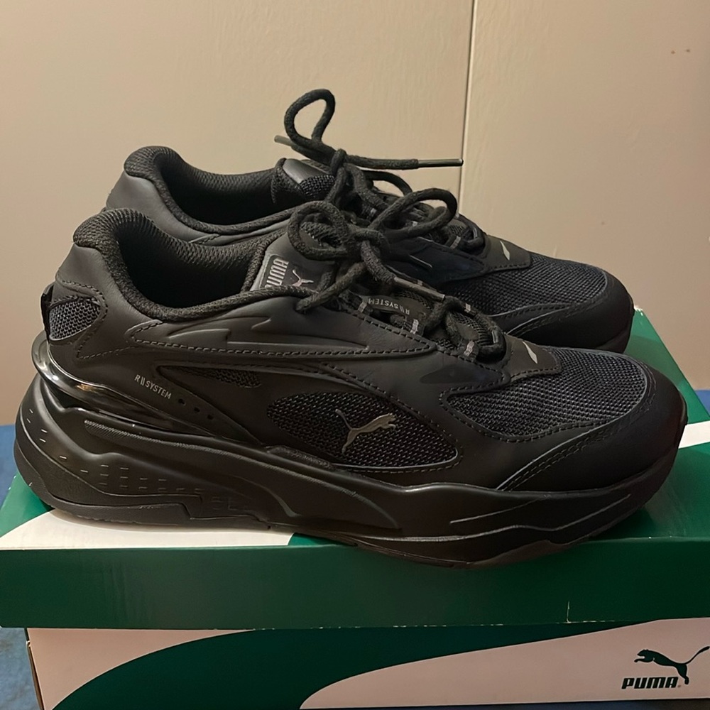 SNOW SALE ❄️ Boys Puma RS-Fast Triple Jr